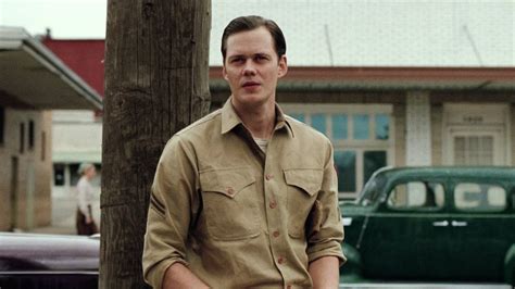 bill skarsgård nude|Bill Skarsgård Is Looking Ripped In Shirtless First Look At Boy。